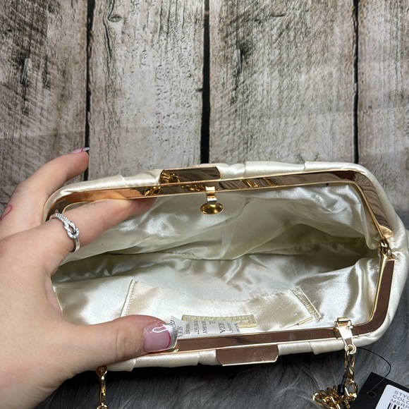 BADGLEY MISCHKA - Crossbody/clutch - Picture 6 of 7